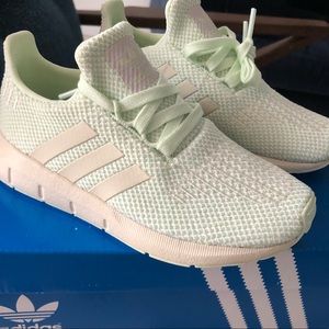 Adidas kids sneakers Mint with White